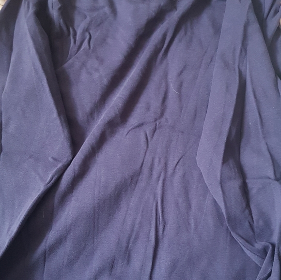 Long sleeved purple top + free item - Picture 3 of 3